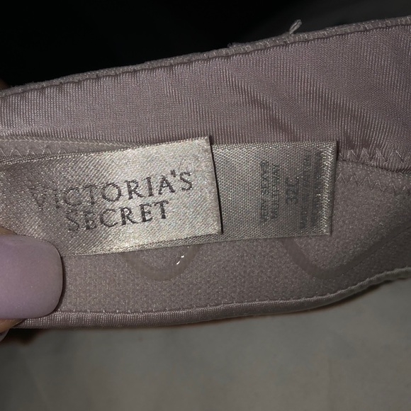 Very Sexy Multi-way Bra - Picture 4 of 4